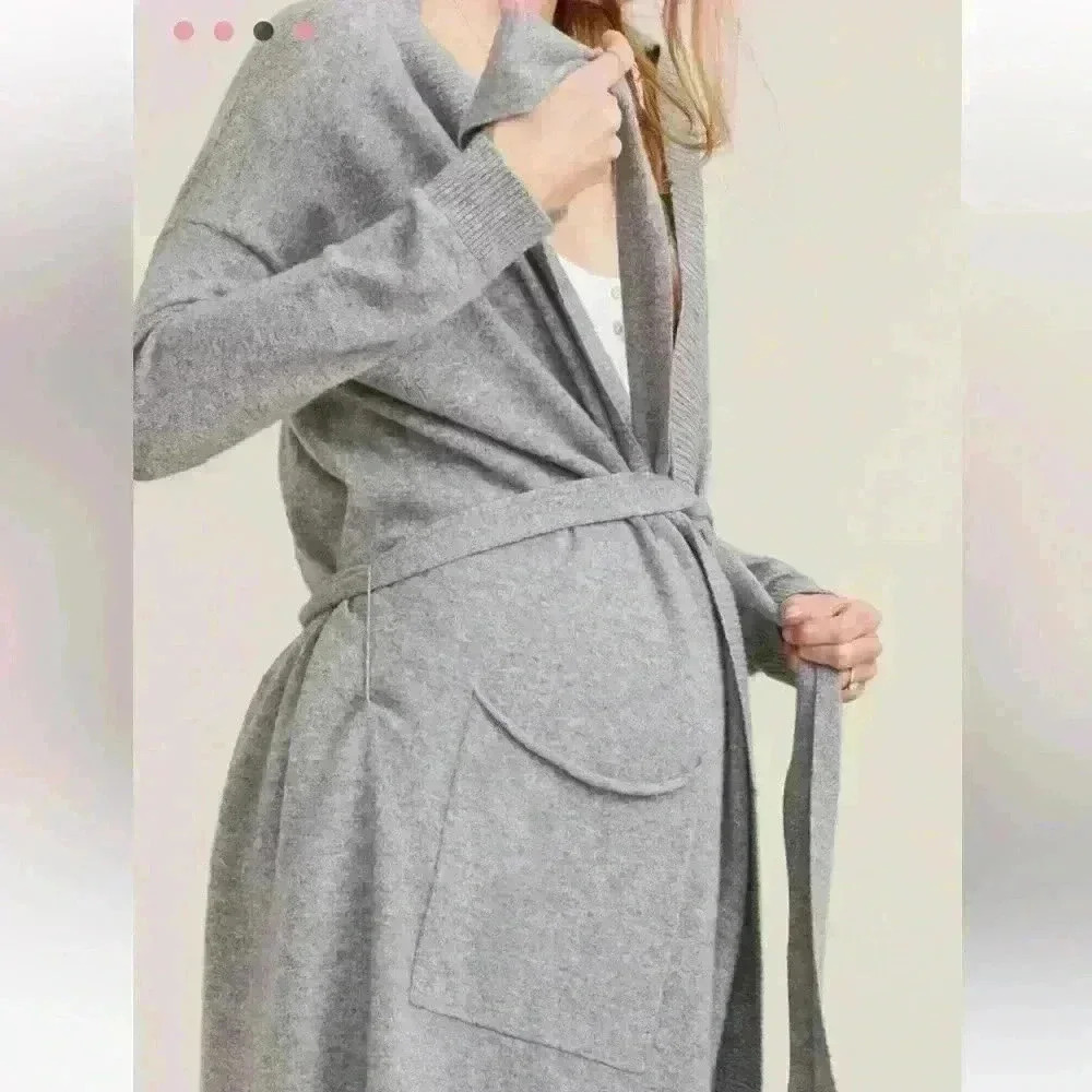 Hatch The Cashmere Robe - Picture 3 of 7